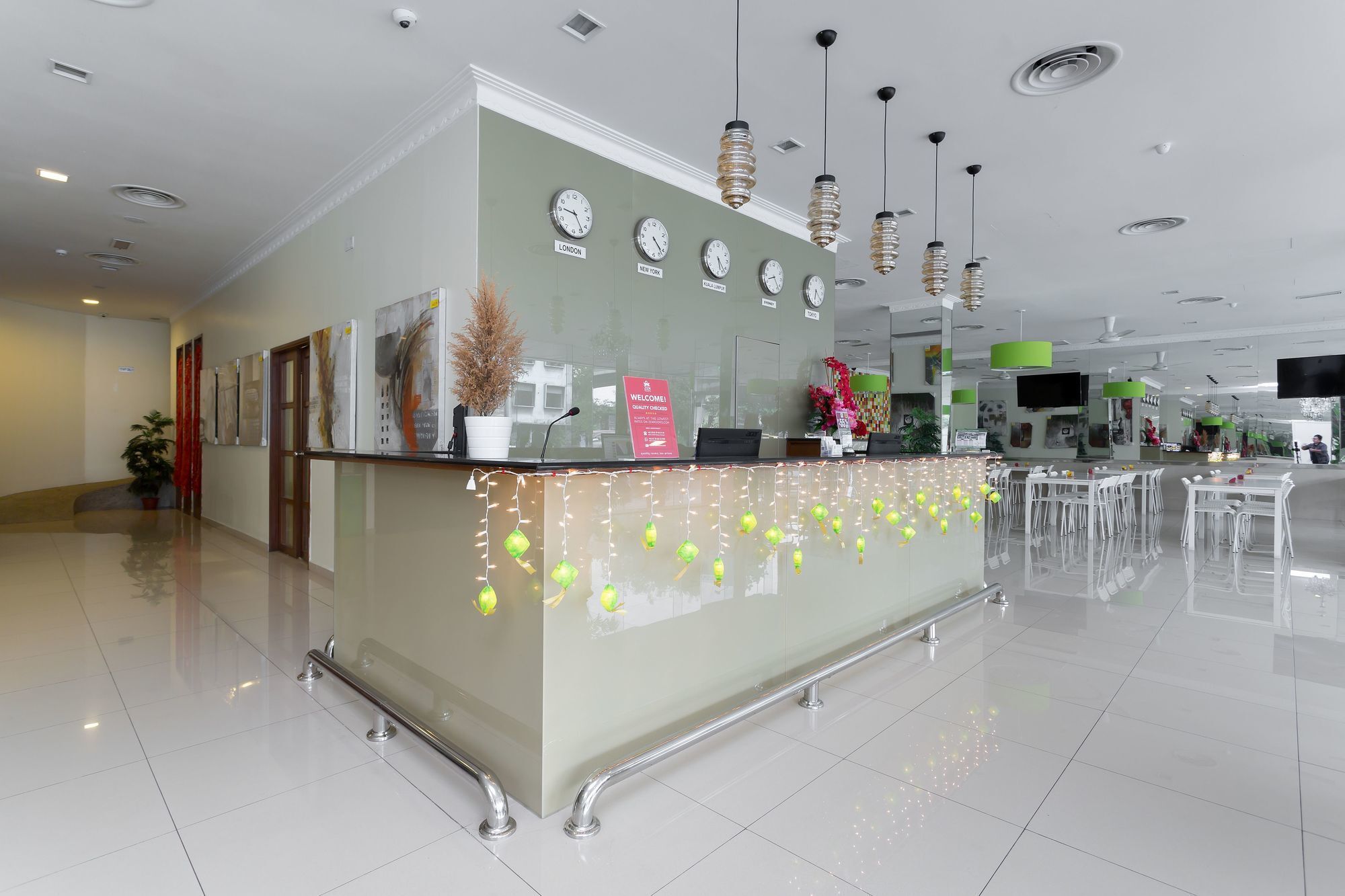 Zen Rooms Basic Sentul Kuala Lumpur Eksteriør billede